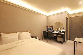 Bucheon Daon Hotel