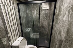 Grand Sezgin Hotel