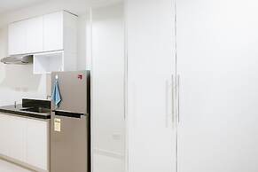 Cozy Persimmon Condo Cebu