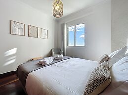 Lido Vista Apartment by Atlantic Holiday