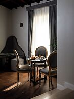 Locanda Sibilla Luxury Suites