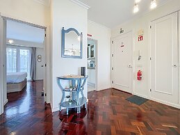 Forum Delights Apartment by Atlantic Holiday