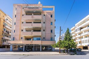 Calina - 3-BR Apt & Pool in Mackenzie