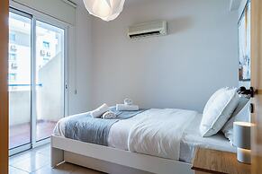 Calina - 3-BR Apt & Pool in Mackenzie