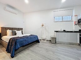 Santa Cruz Studio 3 by Atlantic Holiday