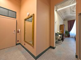 Cinisca Suite Rose in Bologna