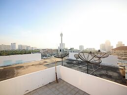 DWIJA HOTEL & SUITE