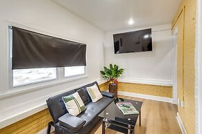 Colorful, Convenient Apt 7 Mi to Lincoln Financial