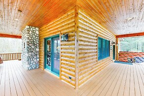 Dog-friendly 2BR Cabin w/ Pellet Stove, W & D