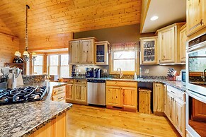 Dog-friendly 2BR Cabin w/ Pellet Stove, W & D