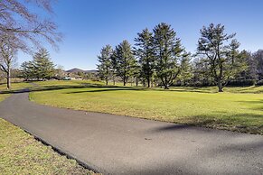 Mountain Golf Family Home w/ Deck in Spruce Pine
