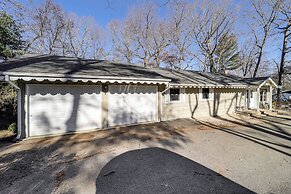 Mountain Golf Family Home w/ Deck in Spruce Pine