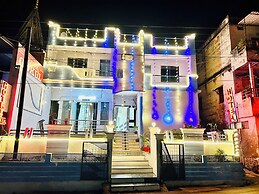 Gokul hotel