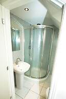 3 Bed Semi - Sleeps 5 - Parking - Pets - Garden