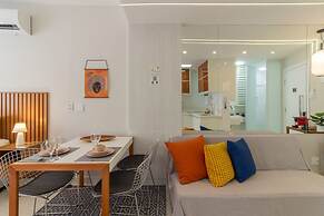 5 Minutes From Copacabana Beach B703