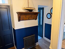 Seaview Apartment - 2bed on Anstruther Harbour
