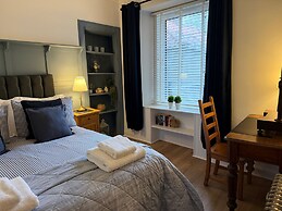 Seaview Apartment - 2bed on Anstruther Harbour