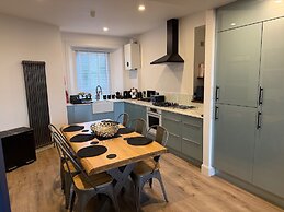 Seaview Apartment - 2bed on Anstruther Harbour