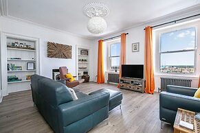 Seaview 2-bed Apartment on Anstruther Harbourfront