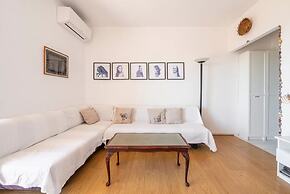 Modern Apartment Near Badesi Beach
