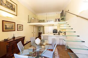 Rental in Rome Borghese Apartment