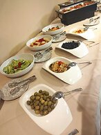 Classic Inn By Radacini