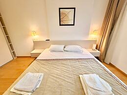 Aurelio Central Residences