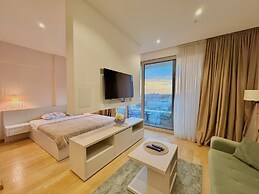 Aurelio Central Residences