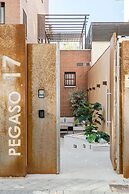 Square Rooms by Charming