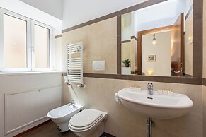 Rental in Rome Cesare Apartment