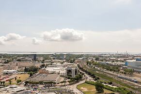 Htm Hybrid Tower Mestre by Halldis