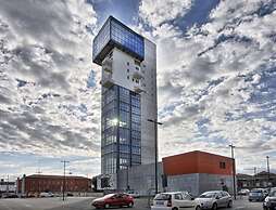 Htm Hybrid Tower Mestre by Halldis