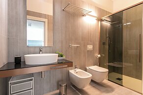 Htm Hybrid Tower Mestre by Halldis