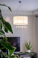 Elea Feel Like Home