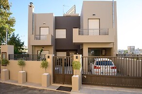 Elea Feel Like Home