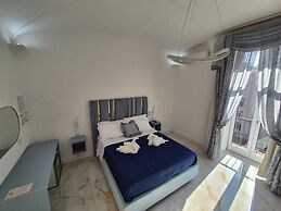 Arco Boutique Rooms