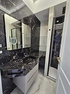 Arco Boutique Rooms