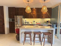 Luxury Oceanfront At Majahua