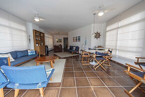 Apto Pet Friendly Beira Mar com Vista e Garagem