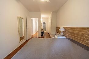 Apto Pet Friendly Beira Mar com Vista e Garagem