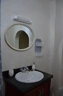 La Belle Vue Guest House