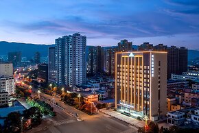 Days Hotel By Wyndham Kunming Yiliang