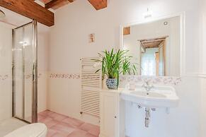 Villa Near Lucca With Tuscan Charm