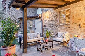 Villa Near Lucca With Tuscan Charm