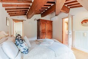 Villa Near Lucca With Tuscan Charm