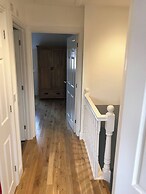 Modern 2 Bedroom House