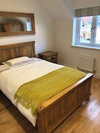 Modern 2 Bedroom House