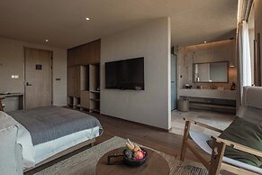 LOSTVILLA Hohhot Yellow River Canyon