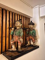 Taradii Boutique