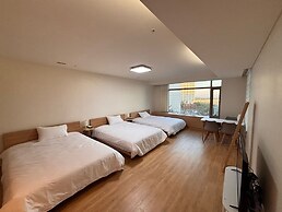 Incheon Airport Line Guest House